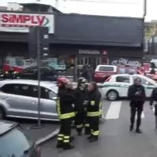 Milano Fuga Di Gas In Strada Persone Evacuate Pupia Tv