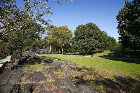 Crotona Park The Bronx Park Bronx Country Roads