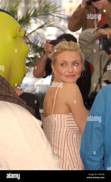 Cannes France May 15 2004 Cameron Diaz At The Photocall For Shrek 2