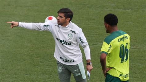 Desfalcado Na Defesa Palmeiras Recebe O Ituano Pelas Quartas Do