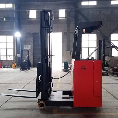 Curtis 1t 5t Ltmg Forklift Seated Electric Reach Truck China Reach