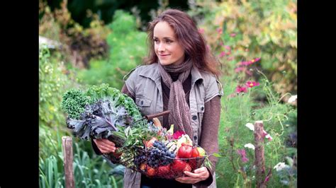 Marie Chioca Nous Ouvre Les Portes De Son Fabuleux Jardin En