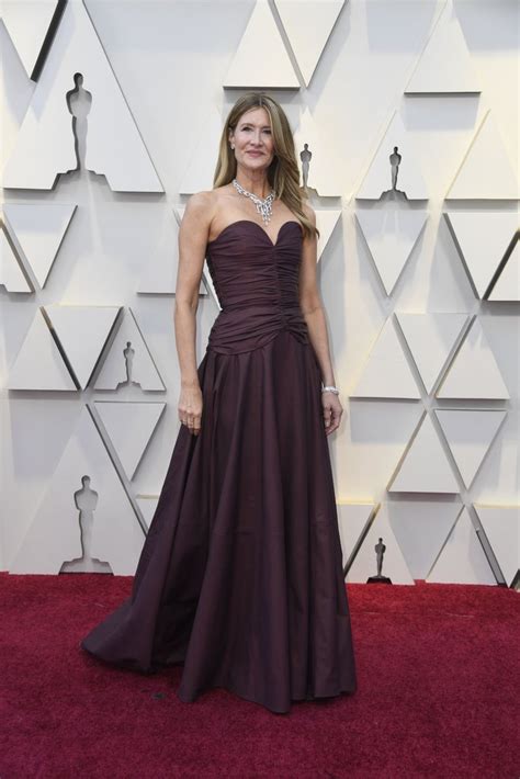 Laura Dern On The Oscars Red Carpet 2019 Oscars Red Carpet Arrivals