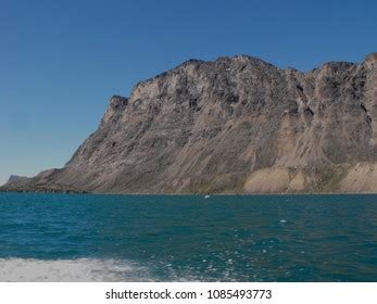 Boat Cruising Pangnirtung Fiord Baffin Island Stock Photo 1085493773 ...