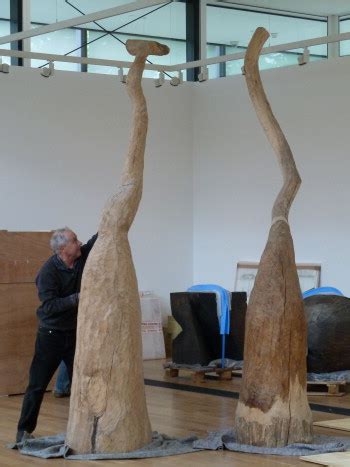 David Nash sculptures arrive in the Gallery | Kew