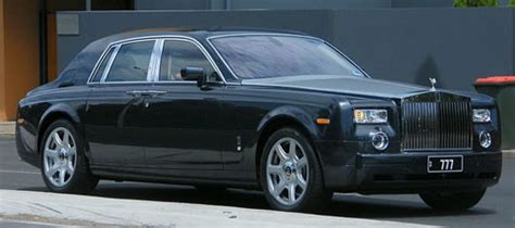 Best Luxury Car of the Year: Rolls Royce Phantom - Neatorama