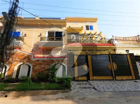 10 Marla House Is Available For Sale In Allama Iqbal Town Hunza Block