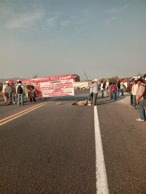 Campesinos Ejidatarios Y Propietarios De Tierras Afectados Por La