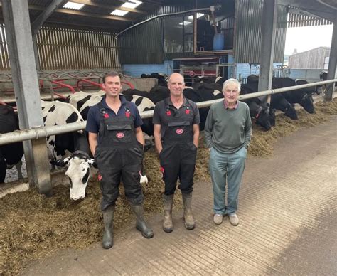 Automation Secures Future For Three Generation Dairy Farm Edairy News