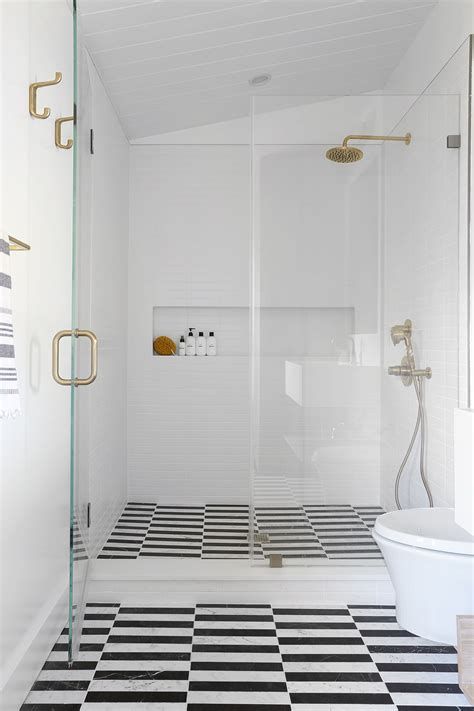 15 Walk-In Shower Ideas That Will Make You Think Twice About a Tub