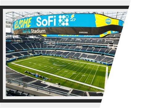 qualcomm stadium seating field level