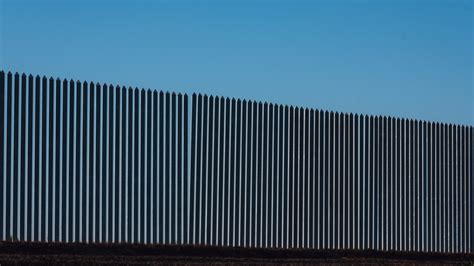 built  wall    texas fear   fall