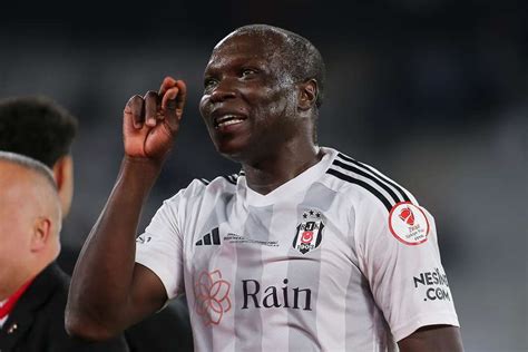 cameroon captain aboubakar joins hatayspor  super lig rivals