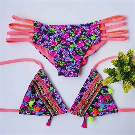 Triangulo Flores Fucsia Talla S Bikini Somos Coquetas