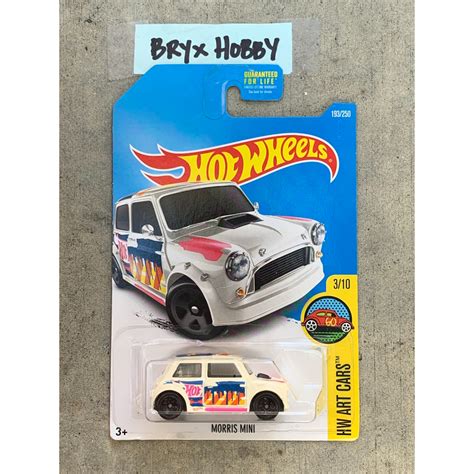 Hot Wheels Us Carded Hw Art Cars Morris Mini Dhx D B Q White