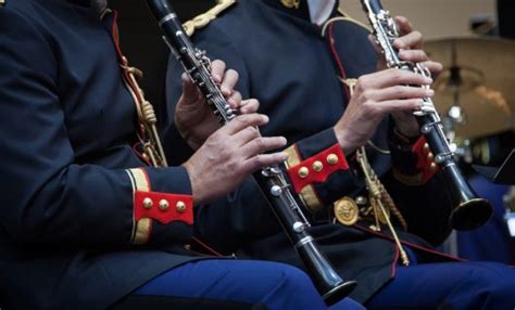 Saxophones Et Clarinettes Vire Orchestre De La Garde R Publicaine