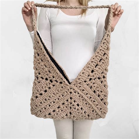 Tulip Square Bag Free Crochet Pattern Wilmade