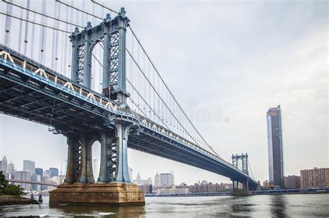 Puente De Manhattan Entre Manhattan Y Brooklyn Sobre East River Visto