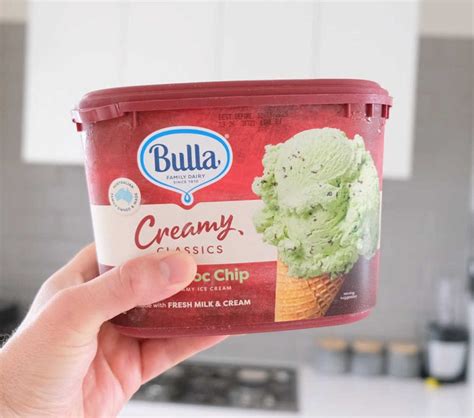 Review Of Bulla Creamy Classics Mint Choc Chip Ice Cream L Scoop Club