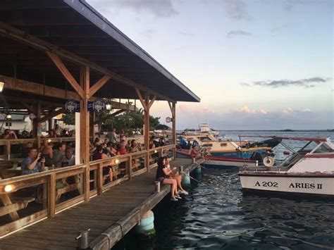 Where To Eat in Aruba? | Best Restaurants in Aruba