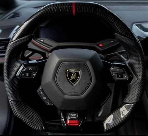 HURACAN CARBON FIBER STEERING WHEEL | Lamborghini Talk