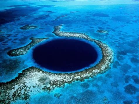 Great Blue Hole | Wondermondo