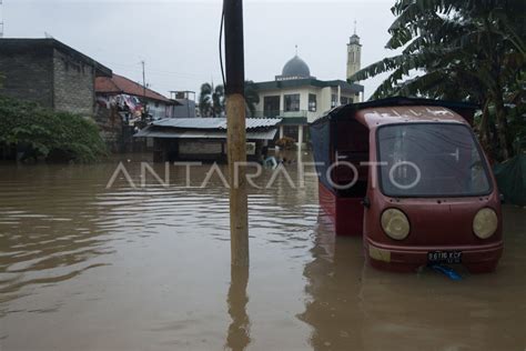 Banjir Cipinang Melayu Antara Foto