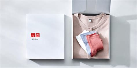 Uniqlo Marketing Strategy: How They Disrupting The Global Fashion Industry