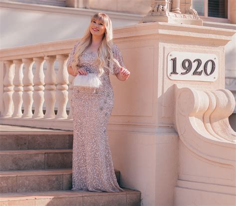 Old Hollywood Glam Outfit Inspo Lizzie In Lace