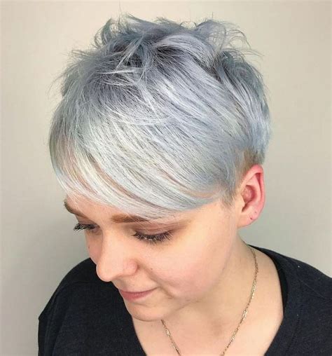 44 Pretty Grey Hairstyle Ideas For Women Short Hair Cuts For Round