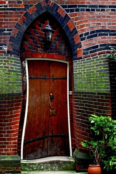 Odd Shaped Door Unique Doors Beautiful Doors Doors