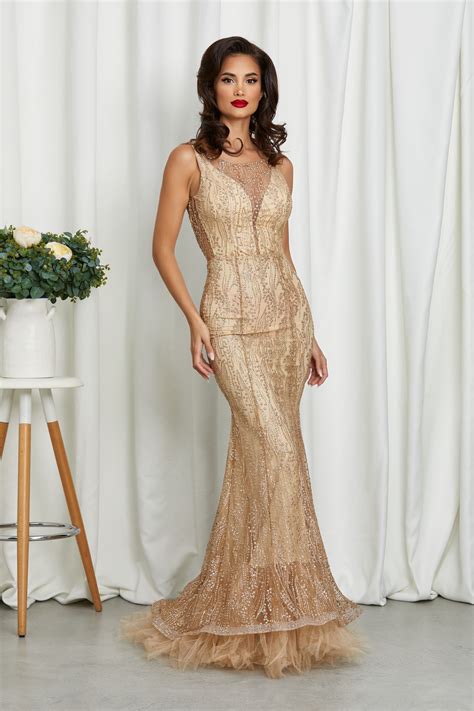 Alege Rochie Remarkable Nude