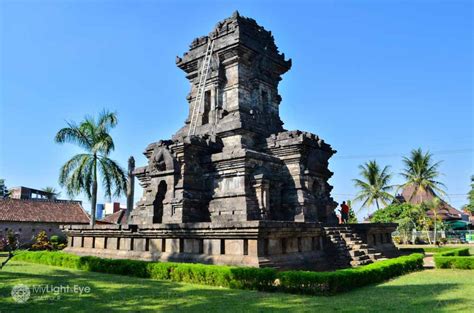 Full day tour Malang temples - Melampa Indonesia