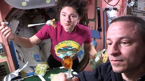 Space Makes Eating A Lot More Fun Astronauts Explain Food Prep Youtube