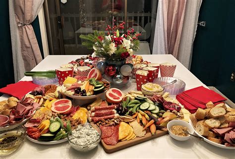 How To Build A Holiday Grazing Table A Well Crafted Party