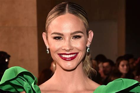 Meghan King Documents Her Naked Hike At Joshua Tree Yeah I Did That