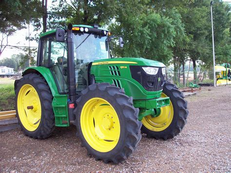 2013 John Deere 6115m Tractors Utility 40 100hp John Deere