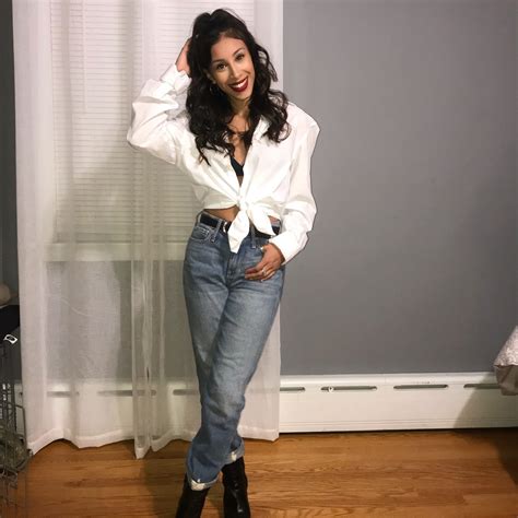 Diy Halloween Costume Selena Quintanilla Outfits Selena Quintanilla