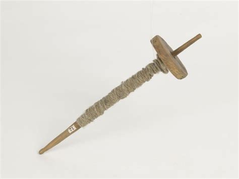 Spindle with whorl and thread. Argentina ca. 1907 - Patagonia ...