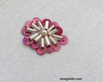 10 easy to do {Bead Embroidery Flower motifs} - Sew Guide