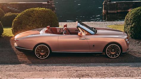 rolls royce boat tail debuts  italy  pearl inspired paint