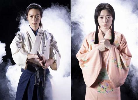 【写真 15枚】東映の新プロジェクト「東映ムビ×ステ」の第1弾「gozen」の映画「gozen 純恋の剣 」で主演を務める犬飼貴丈さん（左