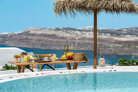 Villa Bianca In Santorini Santorini Luxury Villas By Mlv