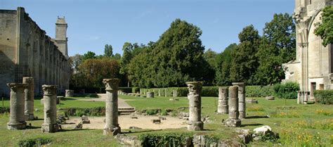 Royaumont Met En Valeur Les Ruines De Son Glise Abbatiale Royaumont