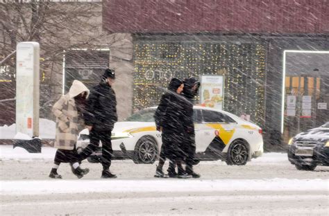 Moscow Shatters Daily Record Snowfall - The Moscow Times