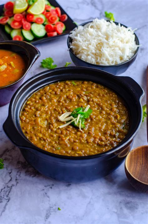 Instant Pot Whole Masoor Dal - Brown Lentils Curry - Tomato Blues