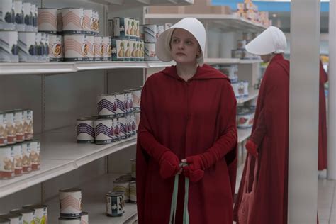 The Handmaid S Tale Season 3 Finale Recap Popsugar Entertainment