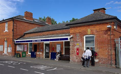 Rd11267 Epping Station Rd11267 Epping Station In Essex Flickr