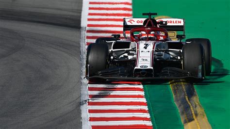 Raikkonen el más rápido del segundo día de tests l RTVE