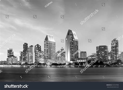 San Diego Skyline Sunset Ca Usa Stock Photo 316727999 | Shutterstock